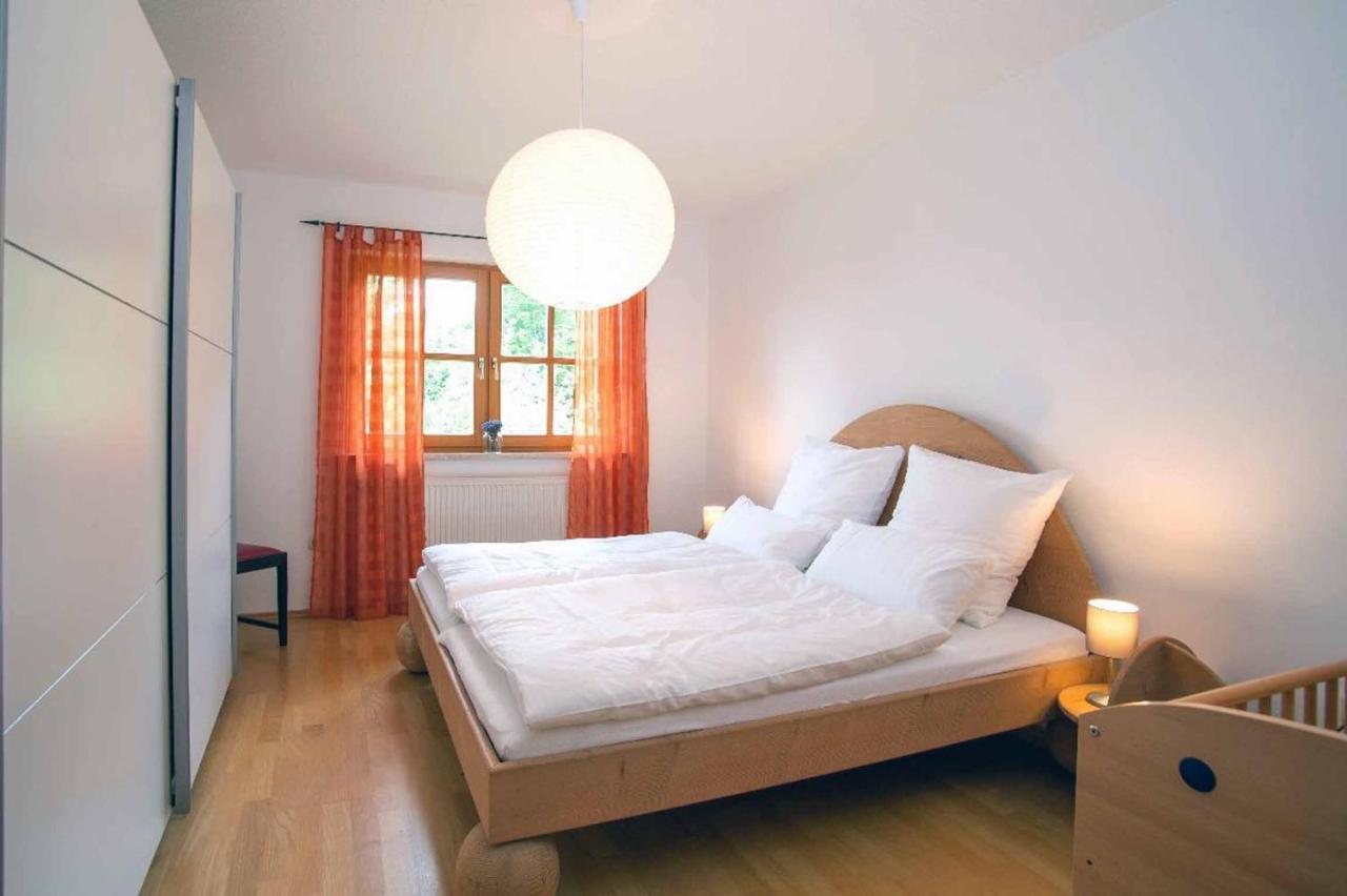 Ferienwohnung Miedl Хауценберг Екстериор снимка