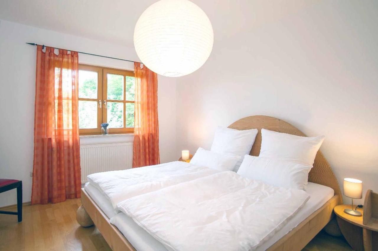 Ferienwohnung Miedl Хауценберг Екстериор снимка