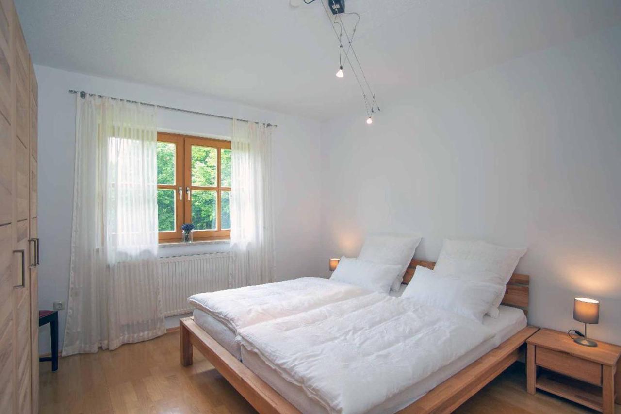 Ferienwohnung Miedl Хауценберг Екстериор снимка